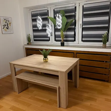 Schickes Im Herzen Von Διαμέρισμα Mönchengladbach